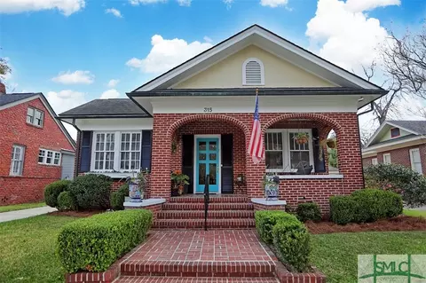 315 E 54th St, Savannah, GA 31405 photo 2