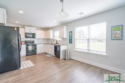 614 Bledsoe Dr, Guyton, GA 31312 photo 14