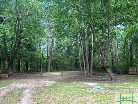 125 Pine Ave, Midway, GA 31320 photo 19