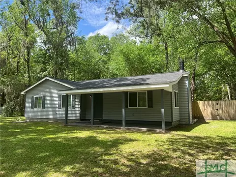 125 Pine Ave, Midway, GA 31320 photo 3