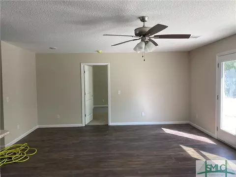 117 Rebel Estates Dr, Springfield, GA 31329 photo 4