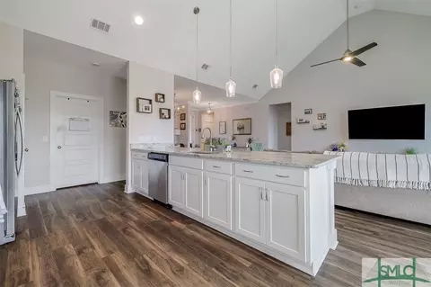 135 Grimsby Rd, Savannah, GA 31407 photo 13