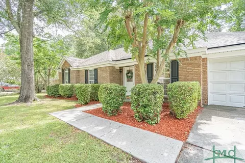 304 Moore Ave, Pooler, GA 31322 photo 2