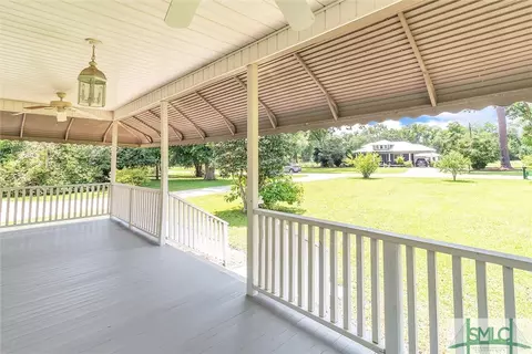 310 Dixie St, Brooklet, GA 30415 photo 4