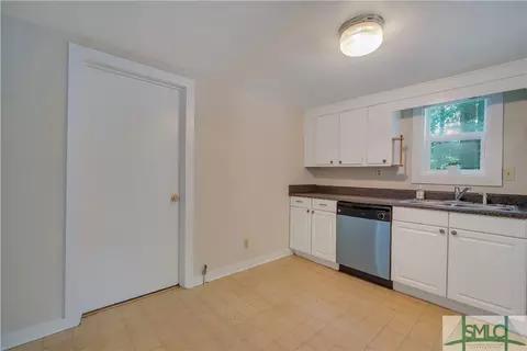 403 S Maple St, Springfield, GA 31329 photo 5