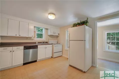 403 S Maple St, Springfield, GA 31329 photo 6