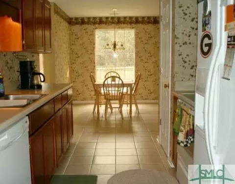 233 Longleaf Cir, Pooler, GA 31322 photo 4