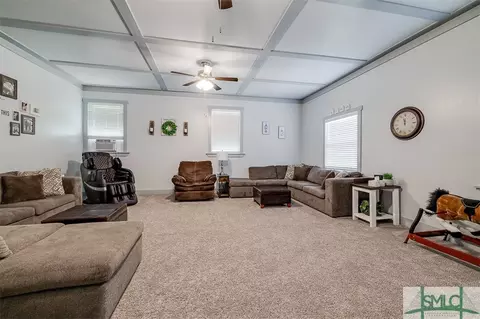 205 E 8th St, Rincon, GA 31326 photo 9