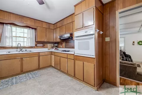 205 E 8th St, Rincon, GA 31326 photo 15
