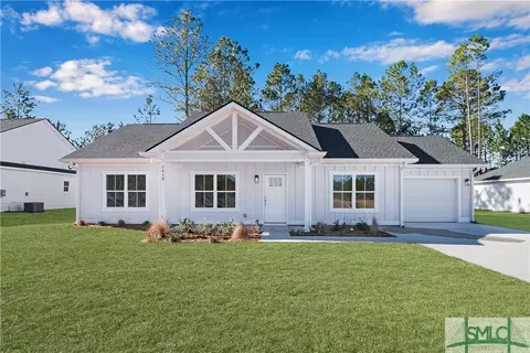1618 Ashantilly Dr, Darien, GA 31305