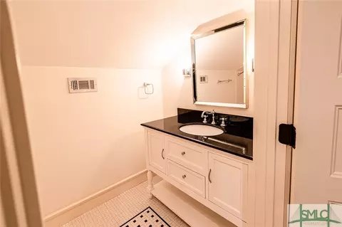 331 E 54th St, Savannah, GA 31405 photo 32