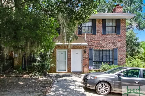 2220 E Victory Dr #22, Savannah, GA 31404