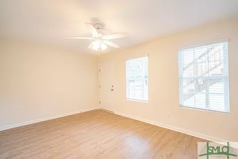 402 E 3rd St, Springfield, GA 31329 photo 8