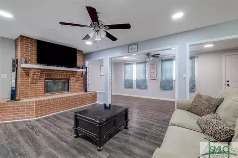 421 E Mell St, Pooler, GA 31322 photo 12