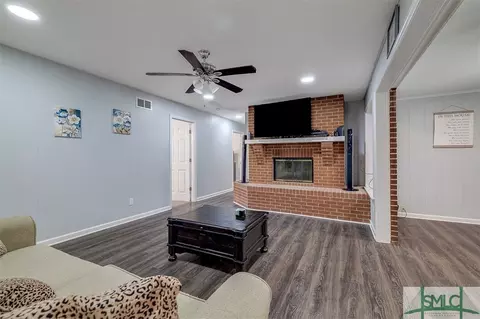 421 E Mell St, Pooler, GA 31322 photo 11