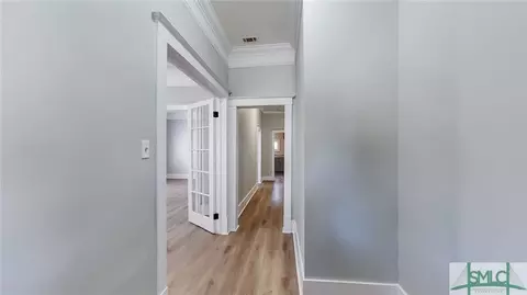 619 W 45th St, Savannah, GA 31405 photo 2