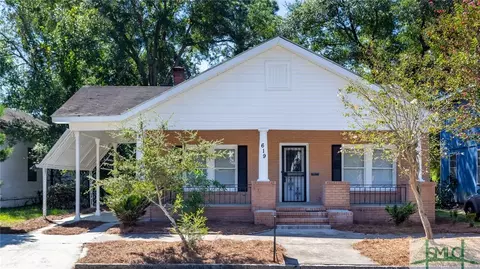 619 W 45th St, Savannah, GA 31405 photo 1