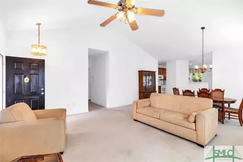136 Regency Cir, Pooler, GA 31322 photo 9