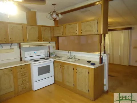 228 Phillips Ln, Fleming, GA 31309 photo 5