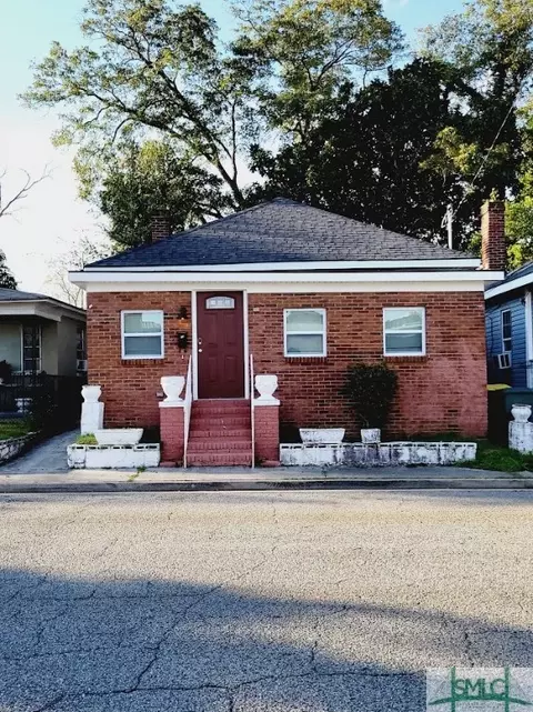 13 Bouhan St, Savannah, GA 31404