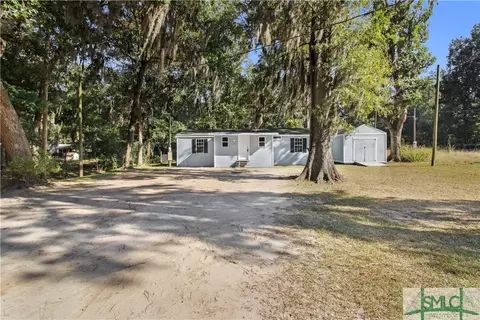 148 Pine Ave, Midway, GA 31320 photo 1