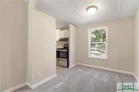148 Pine Ave, Midway, GA 31320 photo 9
