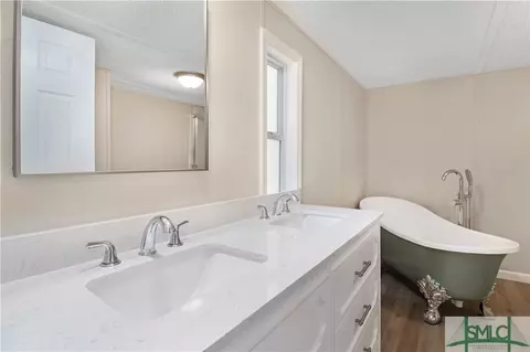 148 Pine Ave, Midway, GA 31320 photo 17
