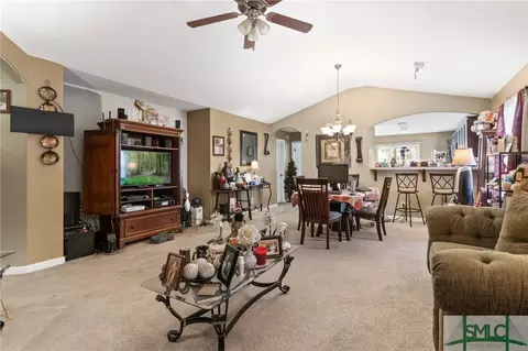 42 Spring Lake Cir, Savannah, GA 31407 photo 7