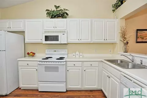 107 Riverpointe Dr, Savannah, GA 31410 photo 15