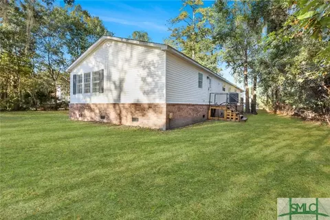 23 Priscilla Dr, Midway, GA 31320 photo 4