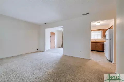 110 Melrose Pl, Rincon, GA 31326 photo 5