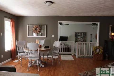 106 Laberta Dr, Springfield, GA 31329 photo 3