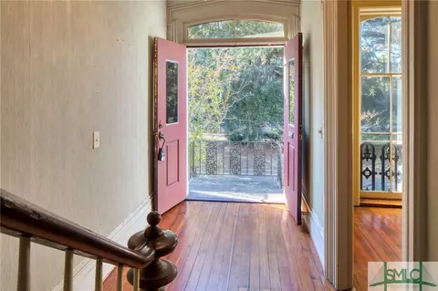 312 E Oglethorpe Ave, Savannah, GA 31401 photo 4