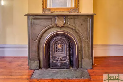312 E Oglethorpe Ave, Savannah, GA 31401 photo 9