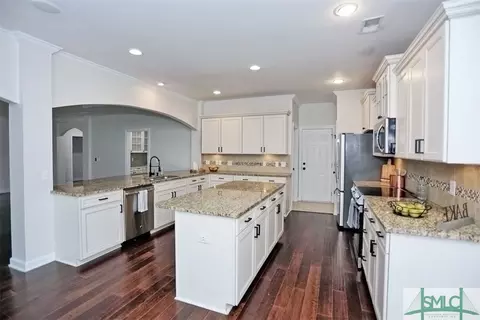 9 Redwall Cir, Savannah, GA 31407 photo 12