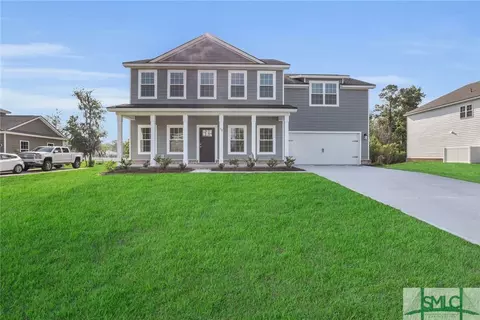 38 Sweet Grass Ln, Richmond Hill, GA 31324