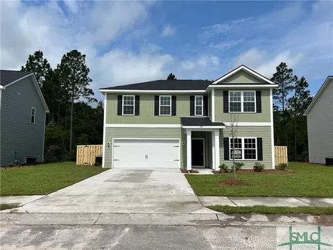 318 Brightleaf Cir, Hinesville, GA 31313