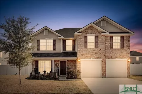 676 Piedmont Ave, Hinesville, GA 31313