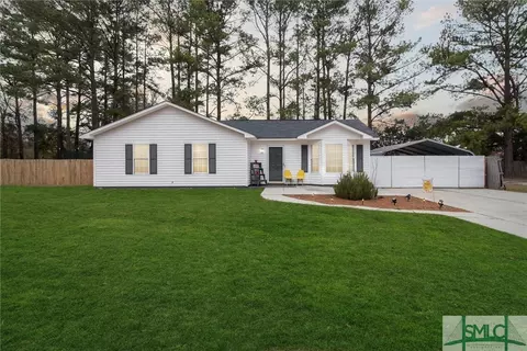 124 Rose Dr, Springfield, GA 31329 photo 1