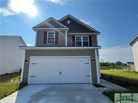 141 Battalion Ln, Hinesville, GA 31313