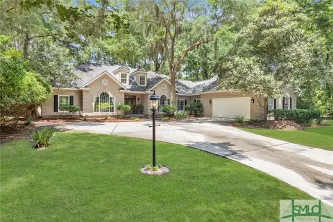 3 Sorghum Ln, Savannah, GA 31411