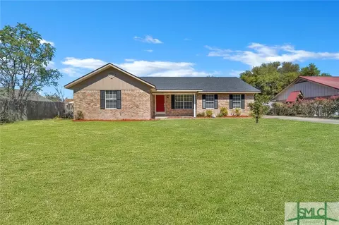 756 Jeanette Cir, Hinesville, GA 31313