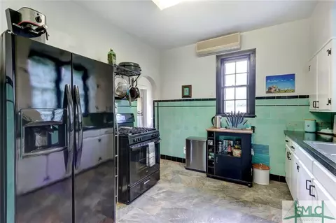 702 E 51st St, Savannah, GA 31405 photo 11