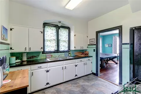 702 E 51st St, Savannah, GA 31405 photo 9
