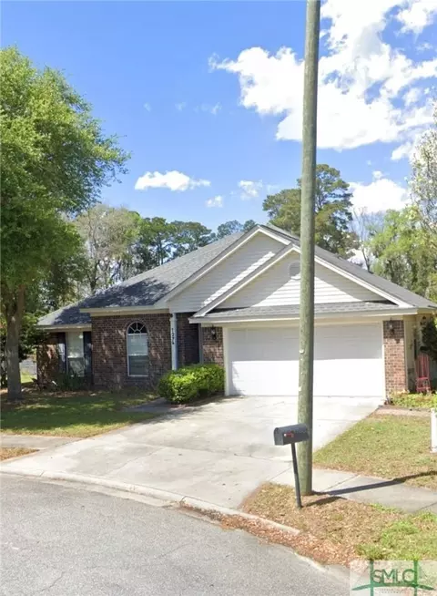 127 Chapel Dr, Savannah, GA 31406