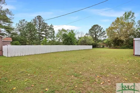 108 E 1st St, Springfield, GA 31329 photo 27