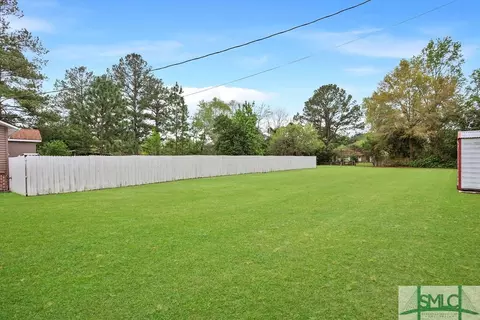 108 E 1st St, Springfield, GA 31329 photo 26