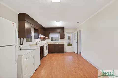 108 E 1st St, Springfield, GA 31329 photo 7