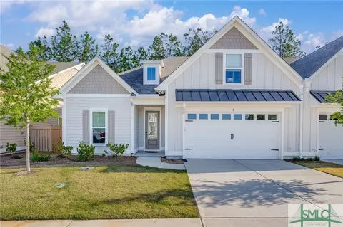 18 Golf Dr, Pooler, GA 31322