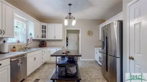 260 Central Ave, Guyton, GA 31312 photo 9